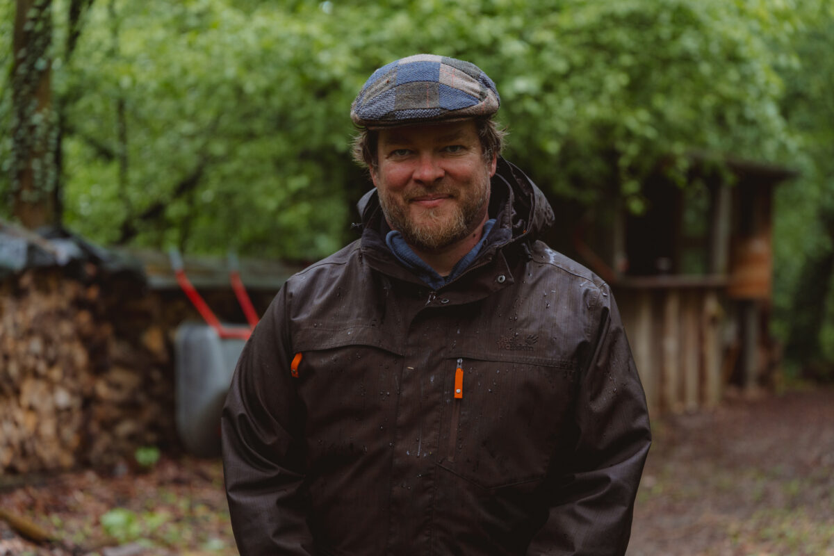 Gunter Beetz in seinem Wald