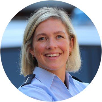 Porträt von Antonia Linnenbrink
